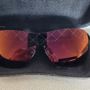 CHANEL BURGUNDY 4215 QUILTING RUNWAY SUNGLASSES